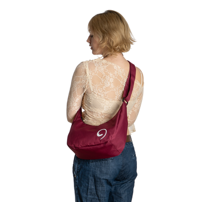 BURGUNDY MOON BAG - Funkcjonalna i Regulowana Torba przez Ramię